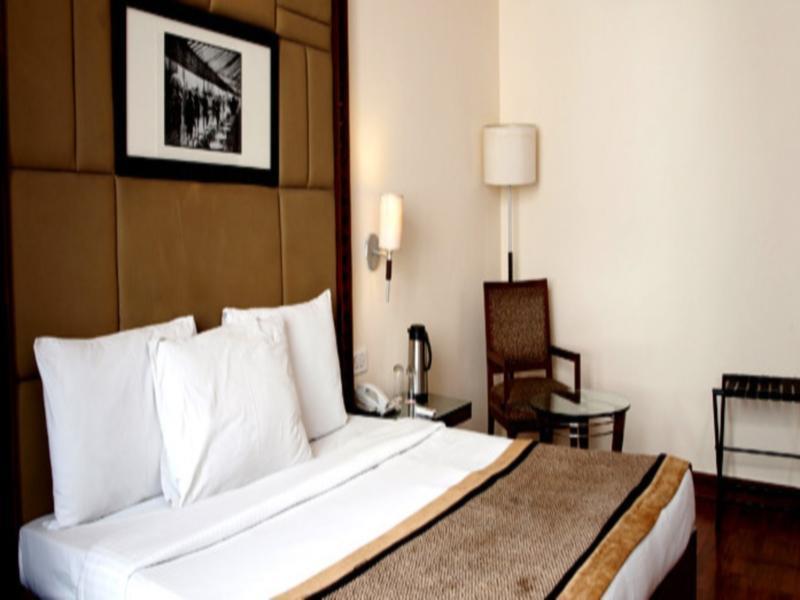 ניו דלהי The Bmk Hotel מראה חיצוני תמונה